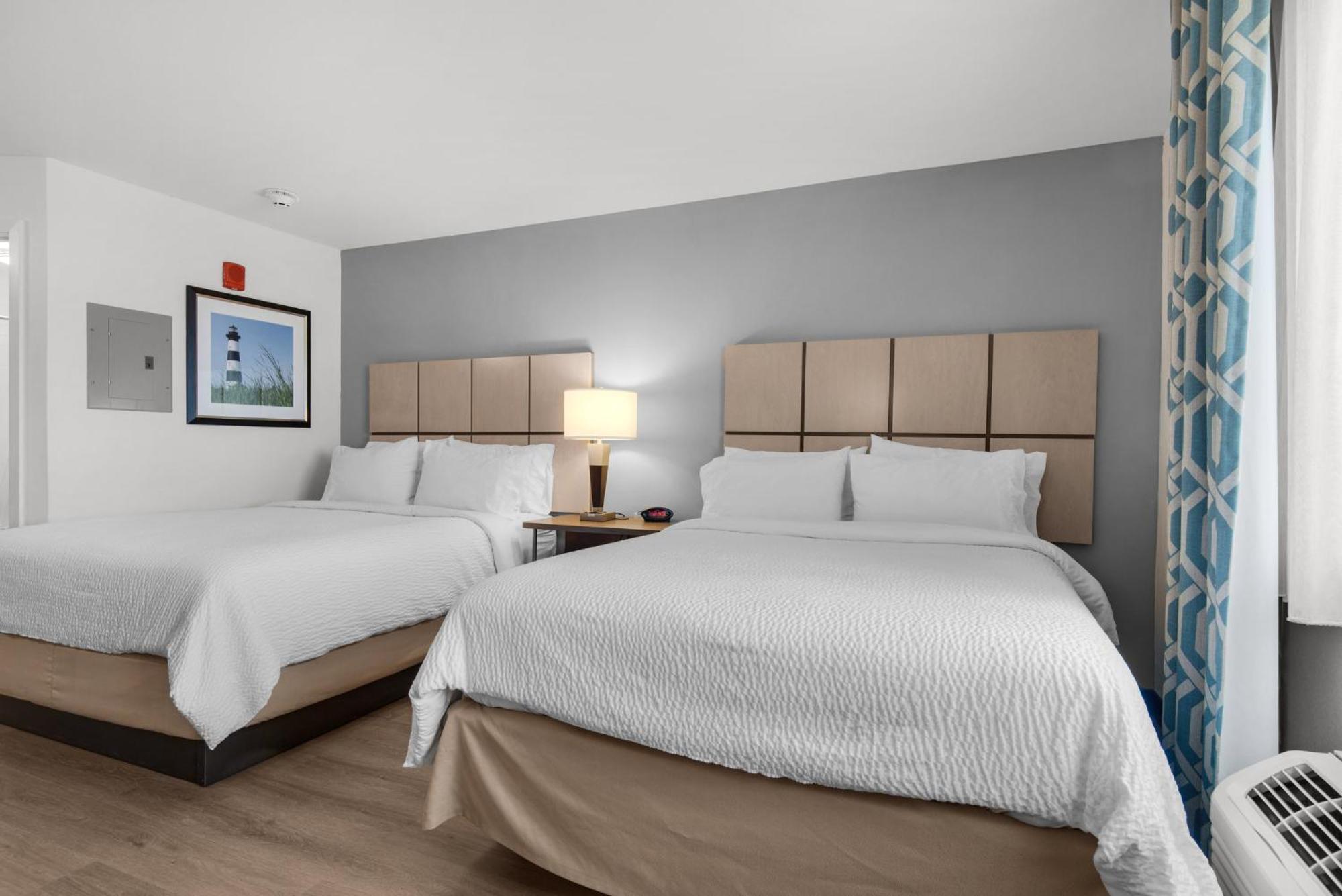แคนเดิลวูด สวีท เพนซาโคลา - ยูนิเวอร์ซิตี้ แอเรีย Hotel ภายนอก รูปภาพ